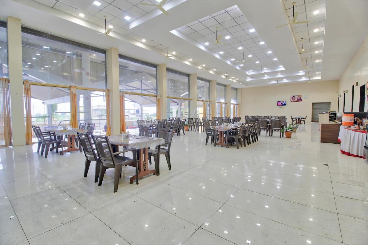 Oyo 61311 Maharaja Agrasen Resort And Lodging Buldhana Dış mekan fotoğraf